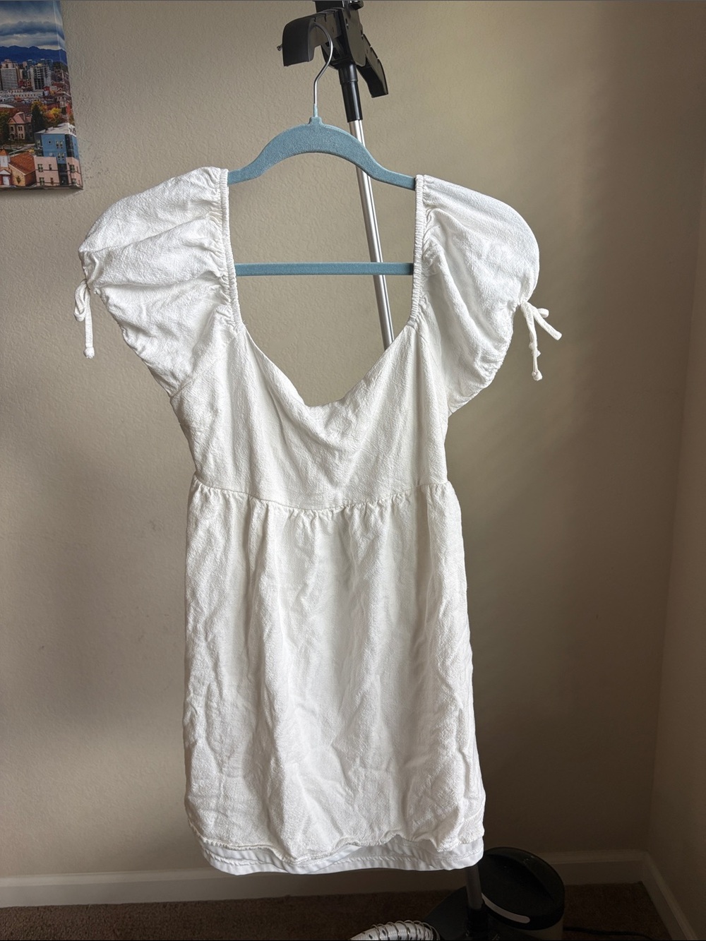 La Hearts White Puff-Sleeve Mini Dress